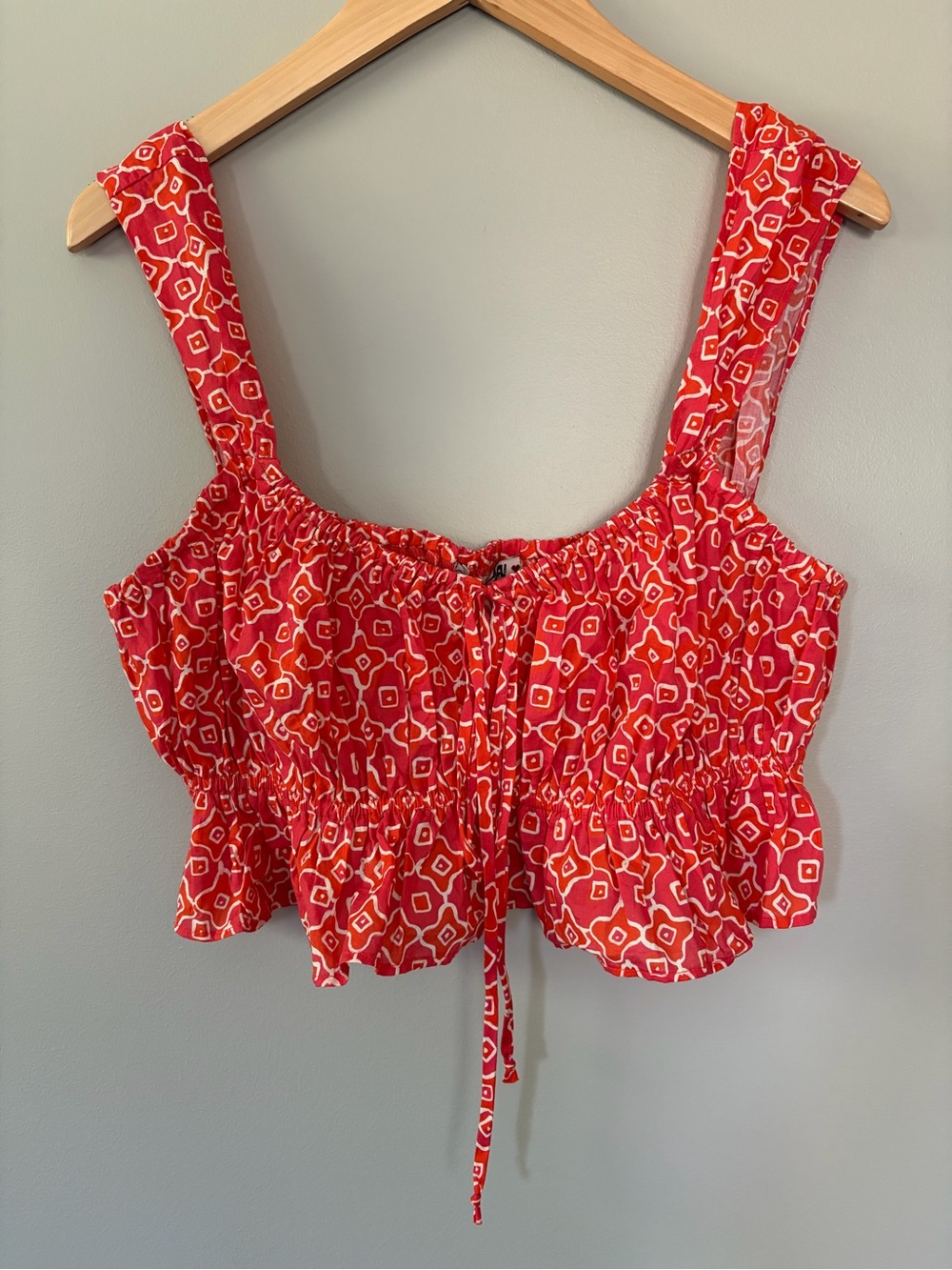 Ciao Lucia Cinetta Large Pink Orange Cropped Top Boho Milkmaid Ruffle Floral